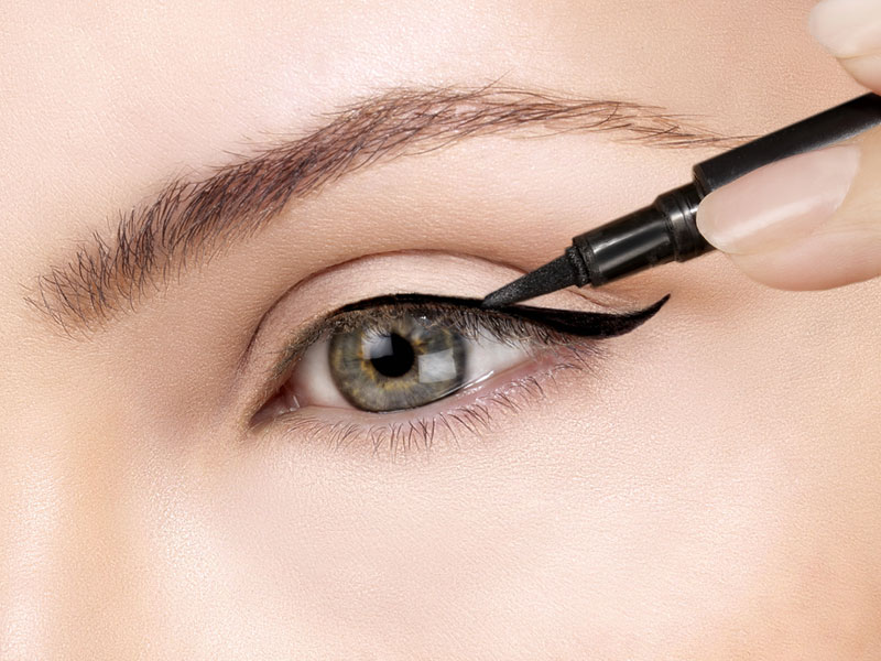 Kalıcı Eyeliner